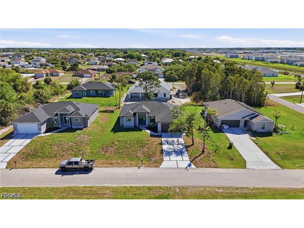431 Palmyra Avenue Lehigh Acres FL 33974 2026016910 image39