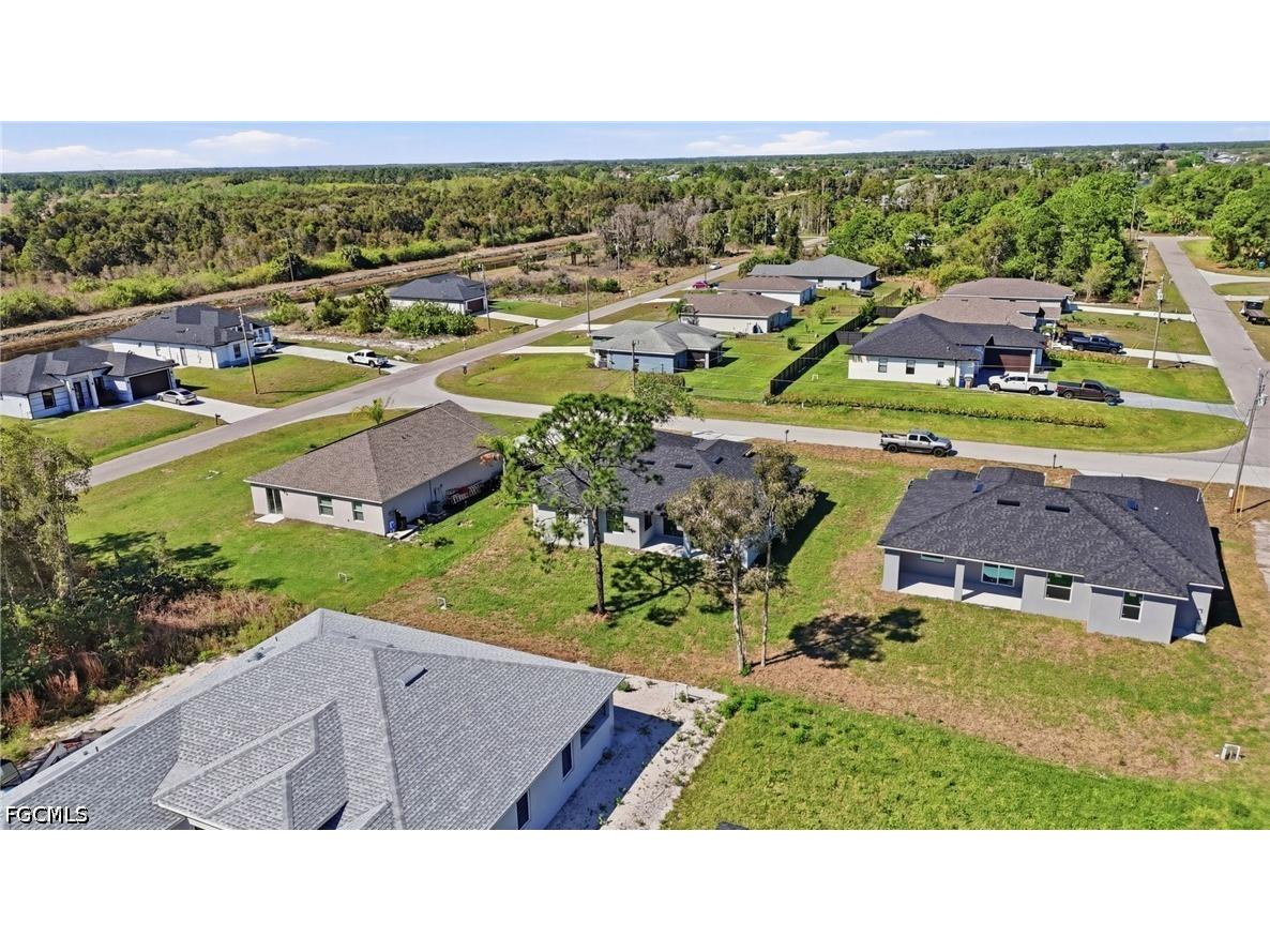 431 Palmyra Avenue Lehigh Acres FL 33974 2026016910 image43