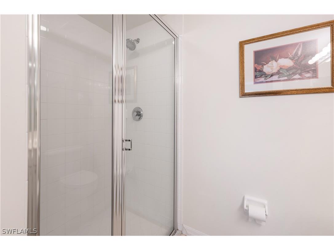 431 Valerie Way #103 Naples FL 34104 226012477 image15