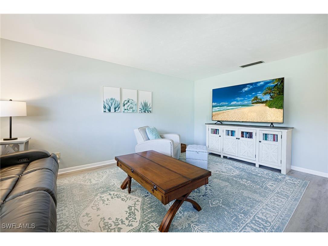 431 Van Buren Street #B6 Fort Myers FL 33916 225060008 image5