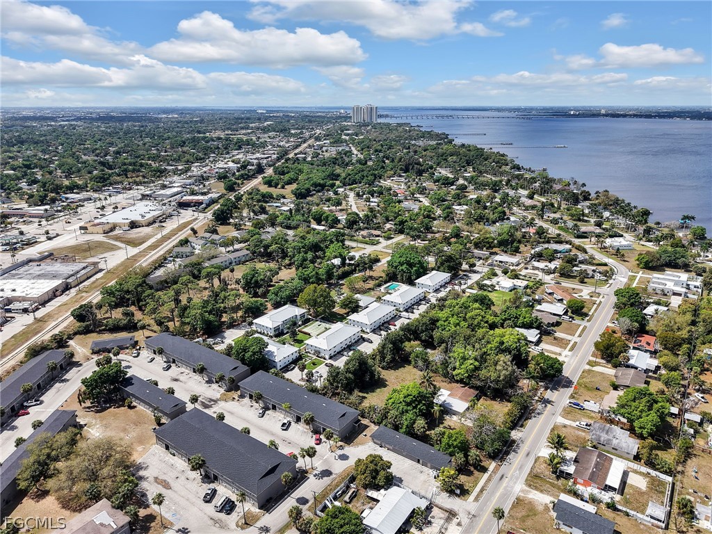 431 Van Buren Street #C6 Fort Myers FL 33916 2026011946 image28