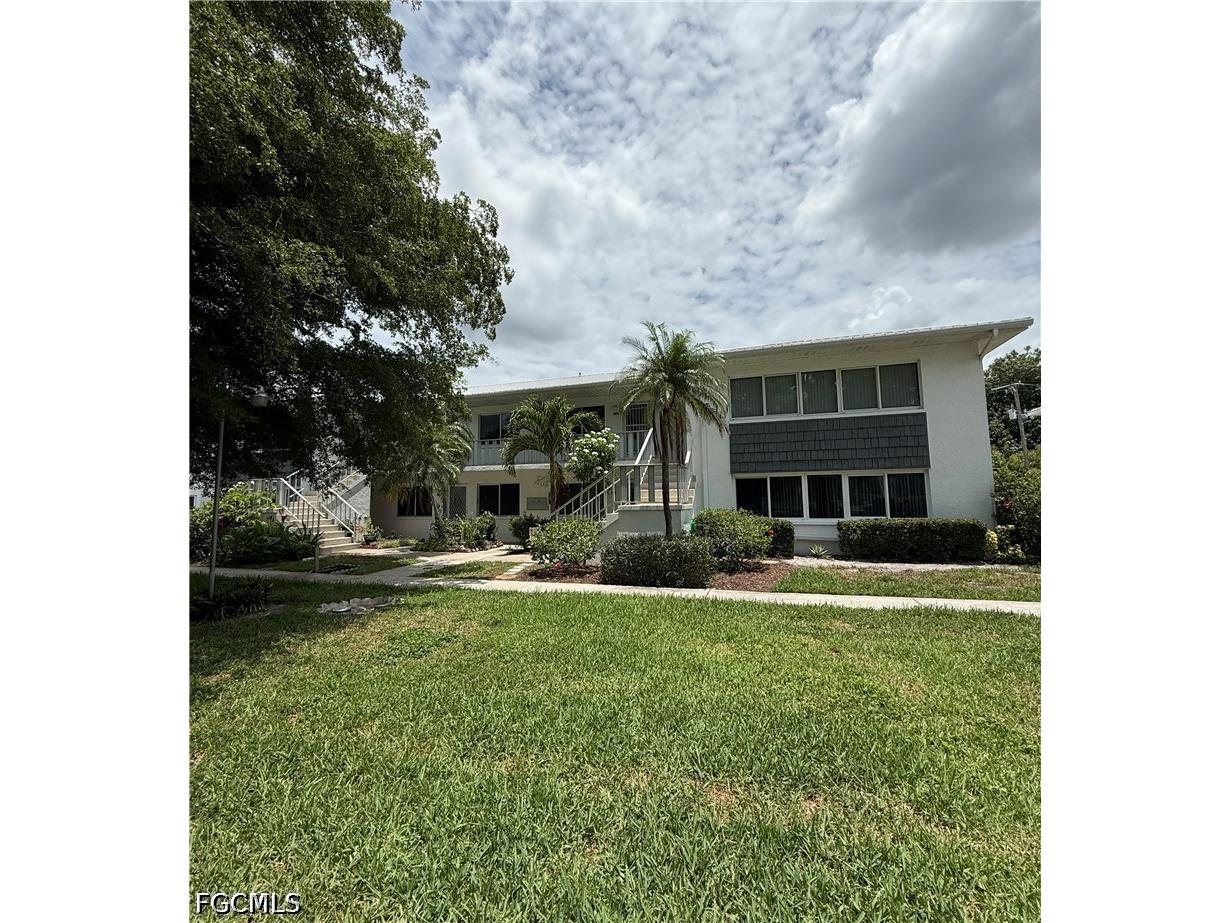 431 Van Buren Street #C7 Fort Myers FL 33916 2026024190 image2