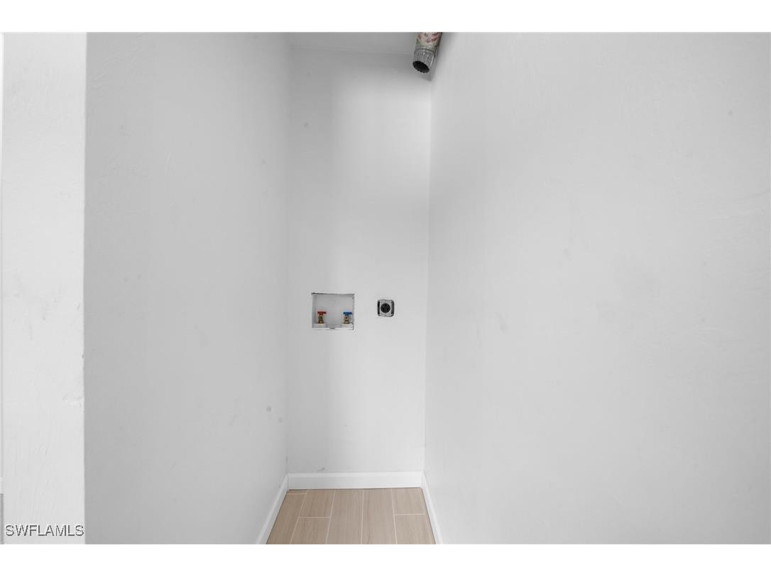 431 Van Buren Street #D3 Fort Myers FL 33916 225055108 image27