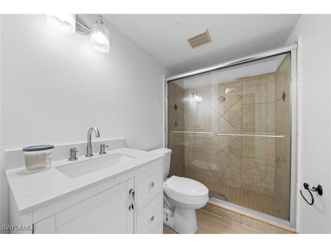 431 Van Buren Street #D3 Fort Myers FL 33916 225055108 image28