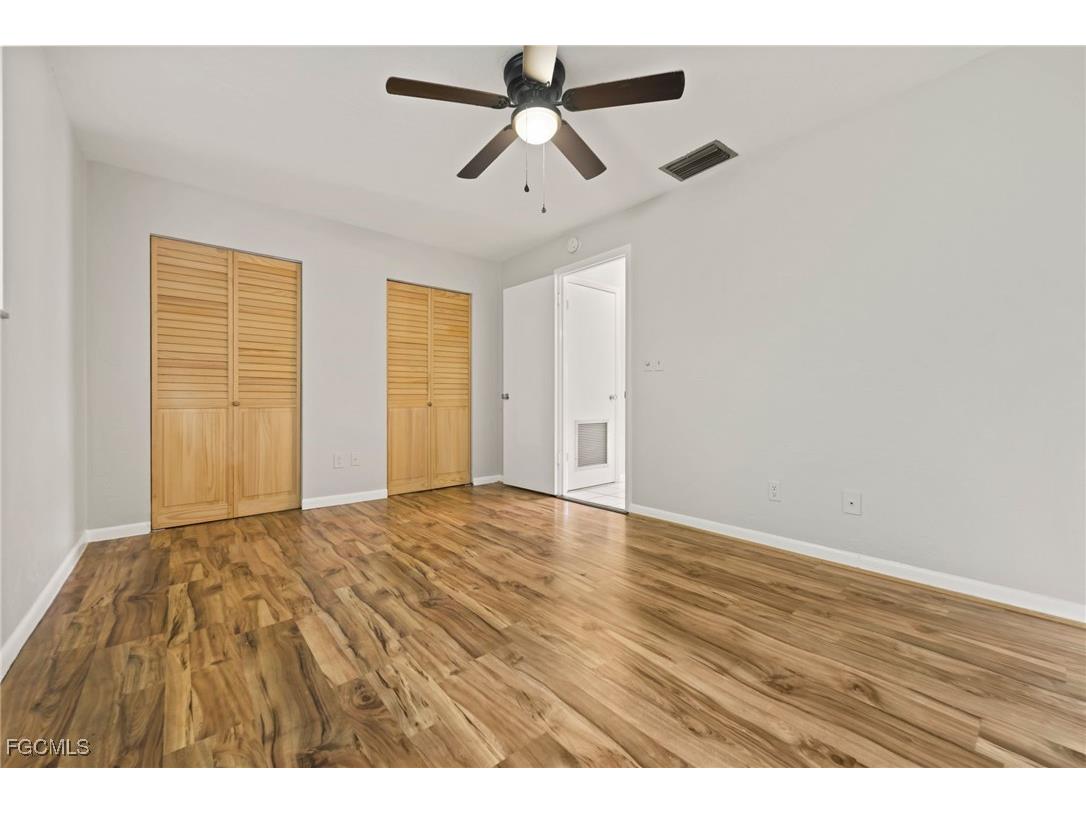 431 Van Buren Street #E7 Fort Myers FL 33916 2025006501 image15