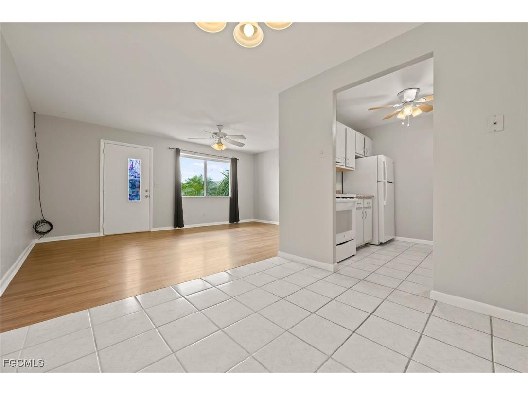 431 Van Buren Street #E7 Fort Myers FL 33916 2025006501 image7