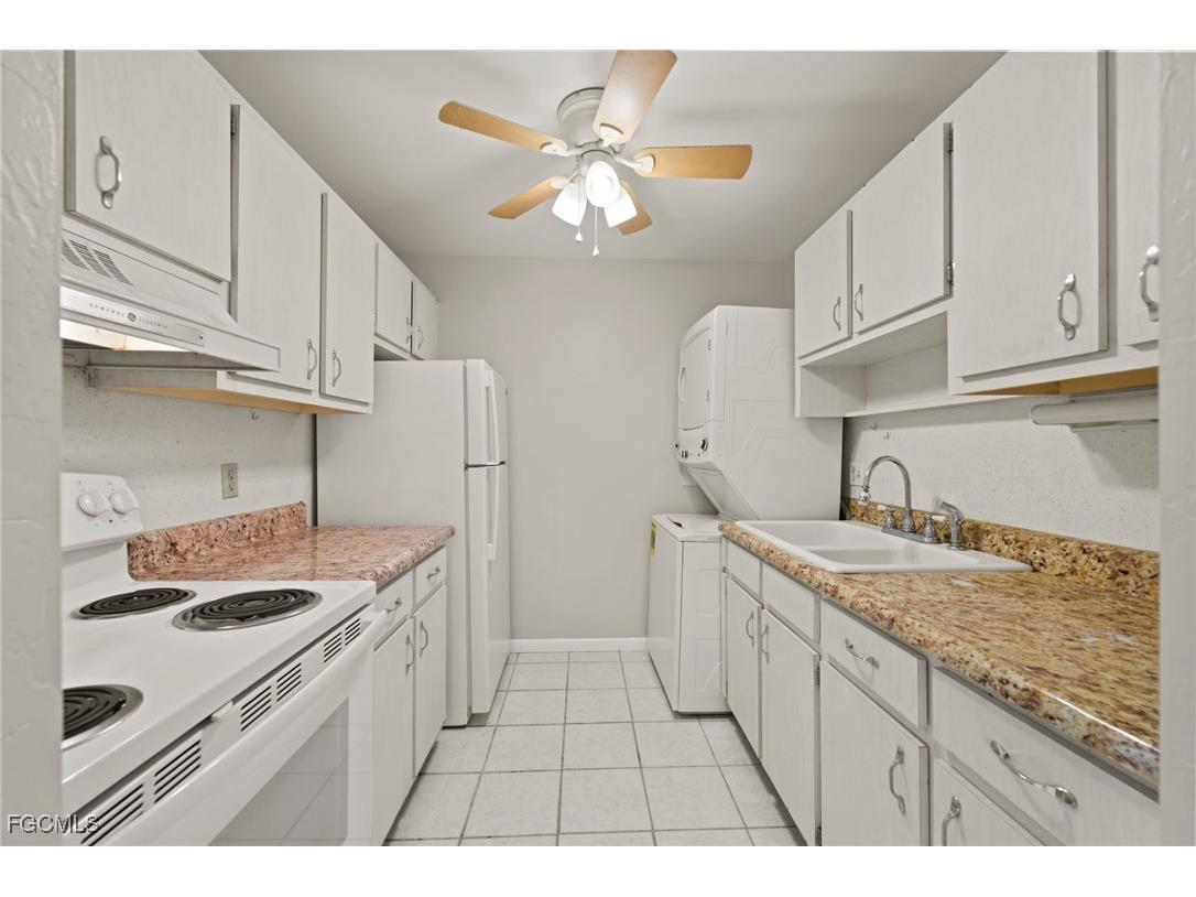 431 Van Buren Street #E7 Fort Myers FL 33916 2025006501 image8