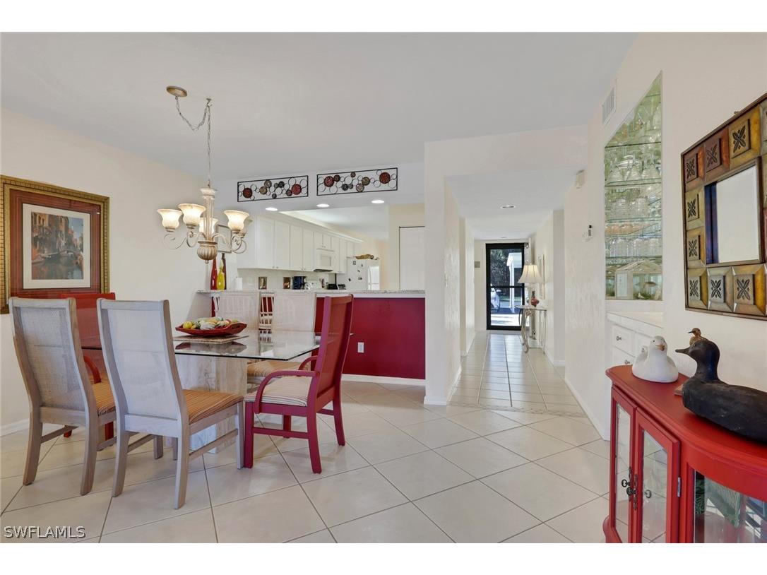 4310 Chantelle Drive #E102 Naples FL 34112 226009743 image11