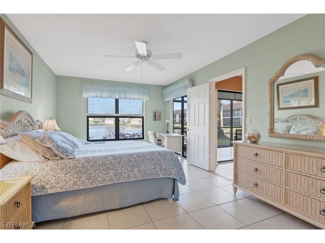 4310 Chantelle Drive #E102 Naples FL 34112 226009743 image13