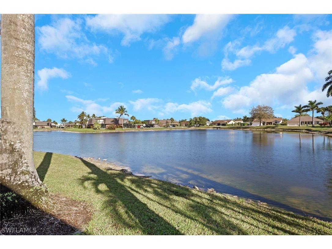 4310 Chantelle Drive #E102 Naples FL 34112 226009743 image26