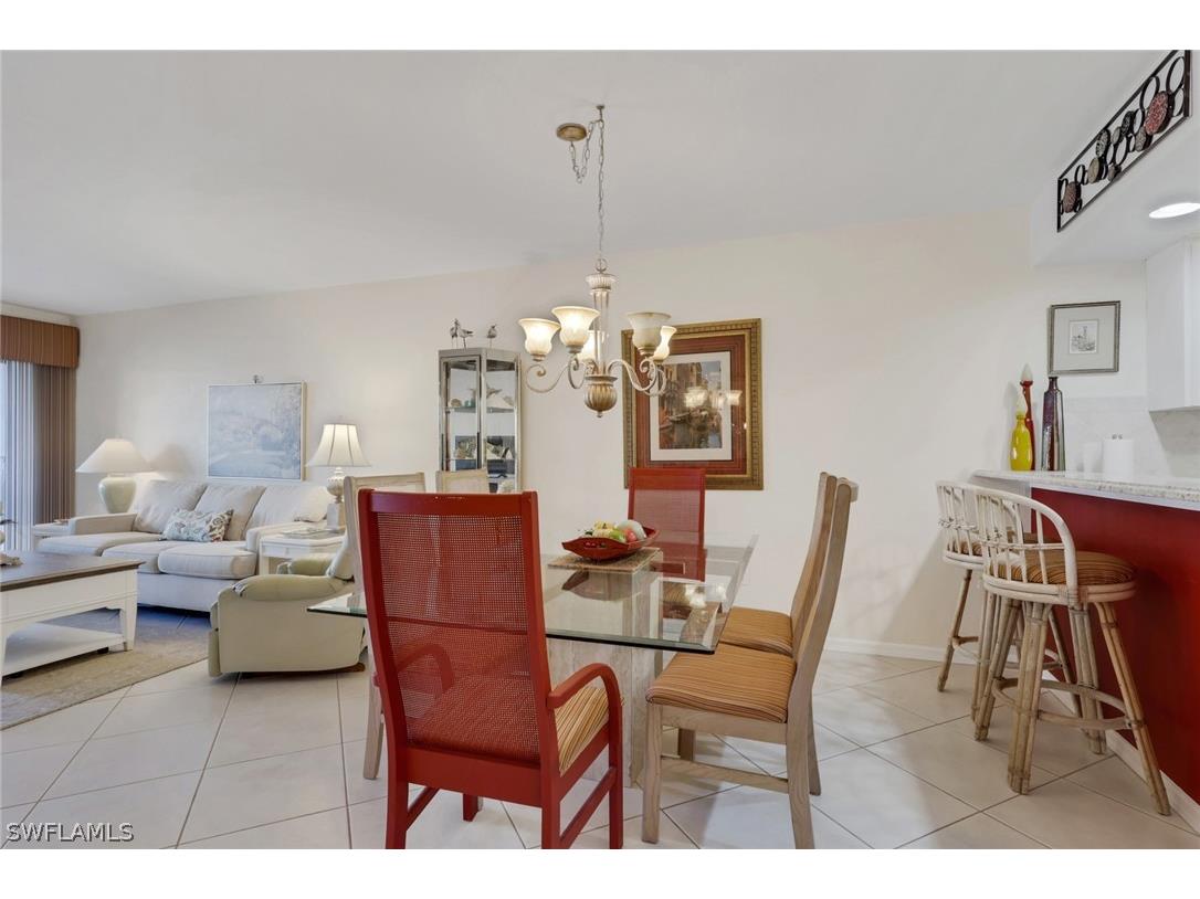 4310 Chantelle Drive #E102 Naples FL 34112 226009743 image9