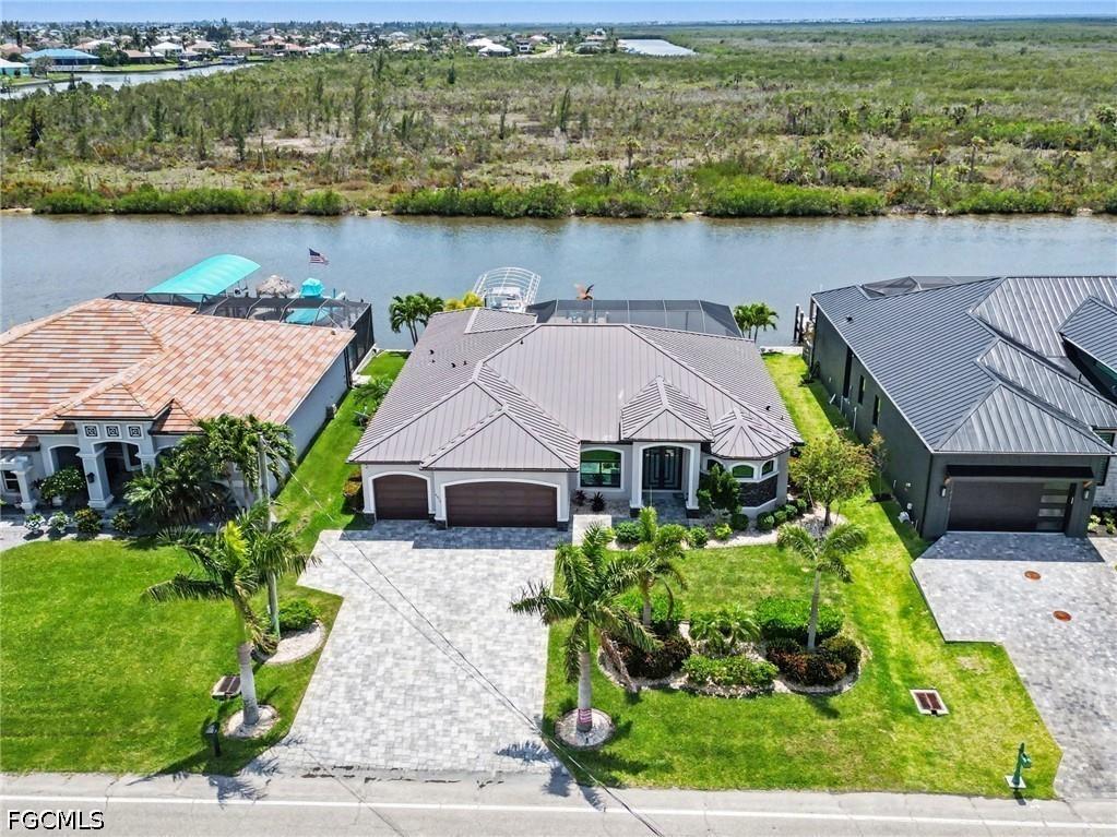 4310 Gulfstream Parkway Cape Coral FL 33993 2026013950 image1
