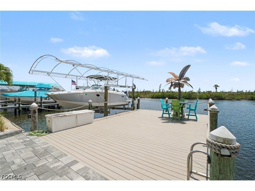 4310 Gulfstream Parkway Cape Coral FL 33993 2026013950 image37