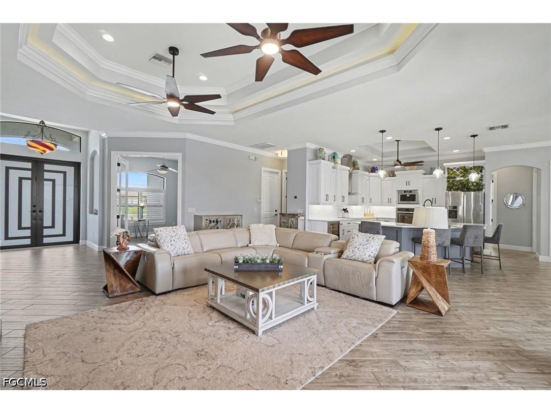 4310 Gulfstream Parkway Cape Coral FL 33993 2026013950 image9
