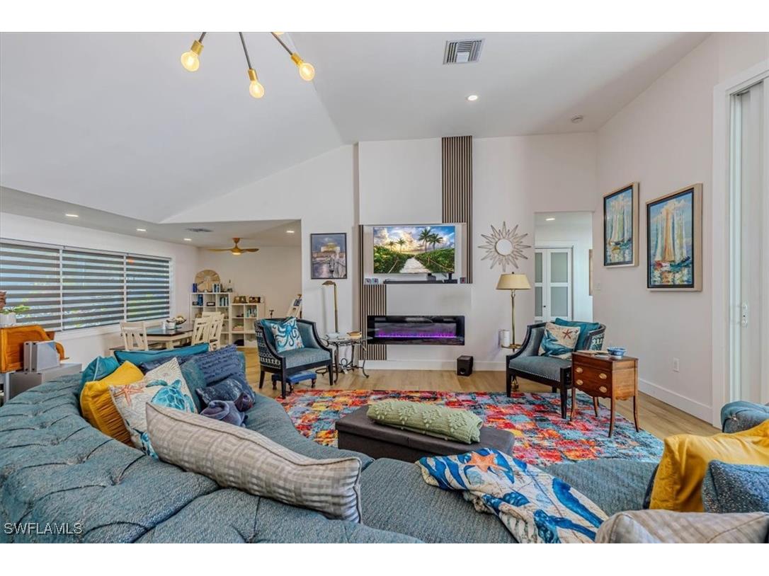 4310 Mcgregor Boulevard Fort Myers FL 33901 225084328 image9