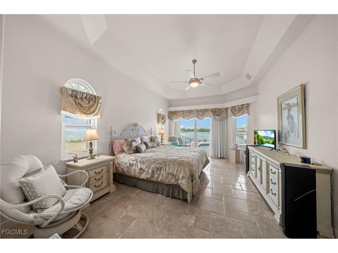 4310 Sands Boulevard Cape Coral FL 33914 2025010813 image18