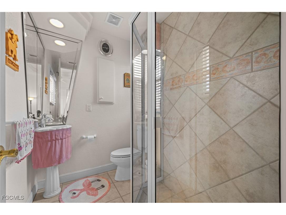 4310 Sands Boulevard Cape Coral FL 33914 2025010813 image24