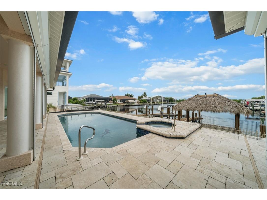 4310 Sands Boulevard Cape Coral FL 33914 2025010813 image38