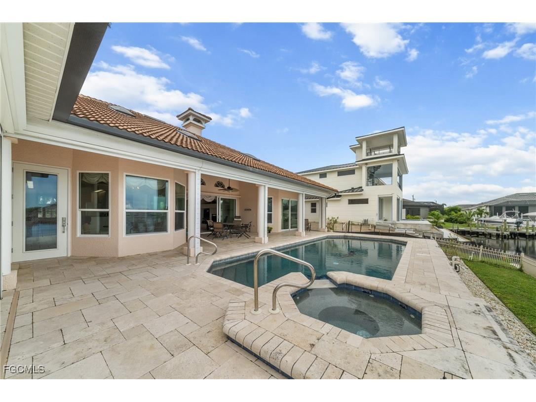 4310 Sands Boulevard Cape Coral FL 33914 2025010813 image39