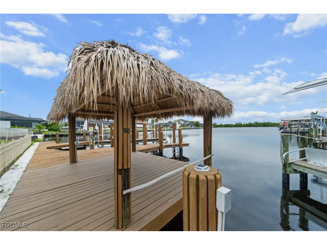 4310 Sands Boulevard Cape Coral FL 33914 2025010813 image45