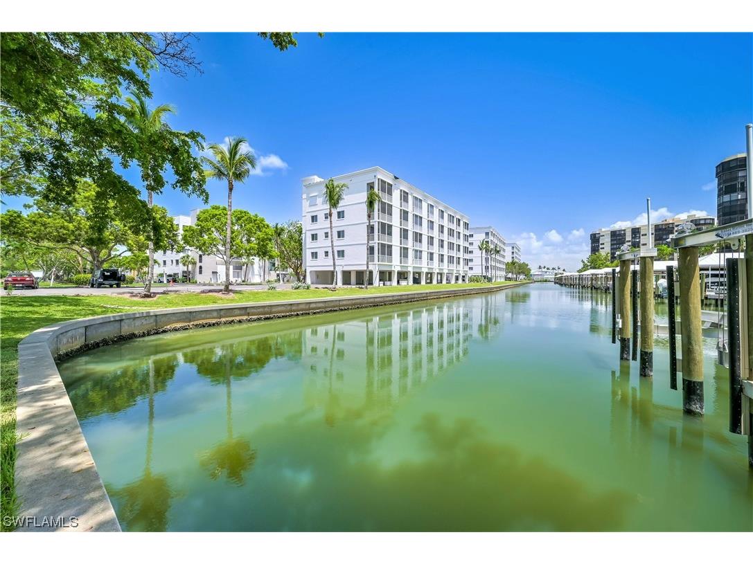 4311 Bay Beach Lane #742 Fort Myers Beach FL 33931 223049092 image1