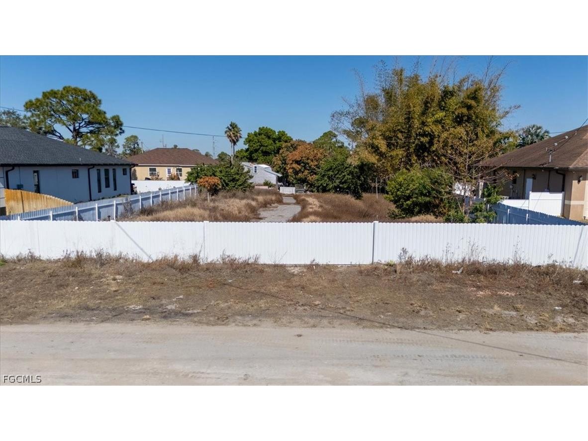 4312 4th Street SW Lehigh Acres FL 33976 2026003353 image5