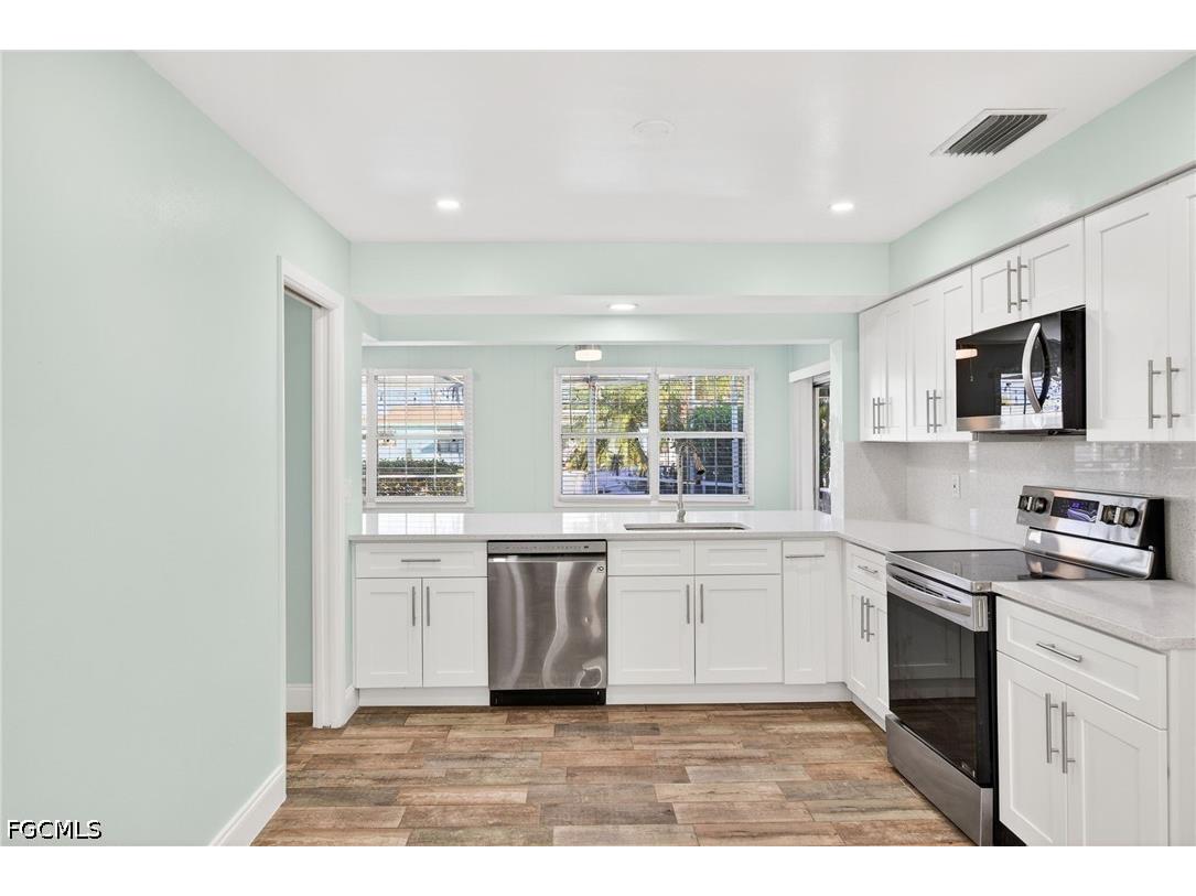 4312 S Atlantic Circle North Fort Myers FL 33903 2026026956 image15