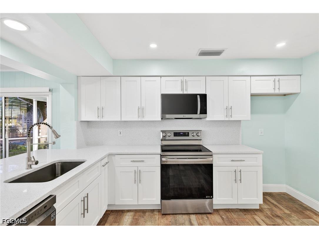 4312 S Atlantic Circle North Fort Myers FL 33903 2026026956 image17