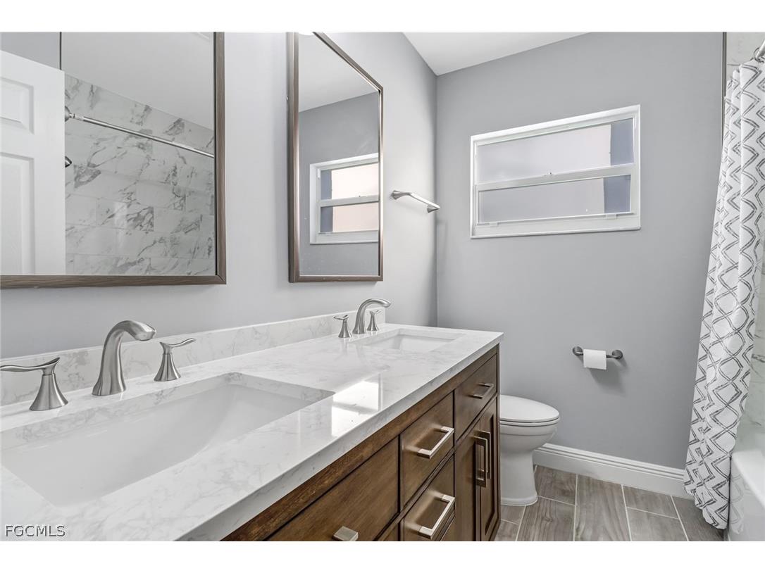 4312 S Bay Circle North Fort Myers FL 33903 2026010280 image8