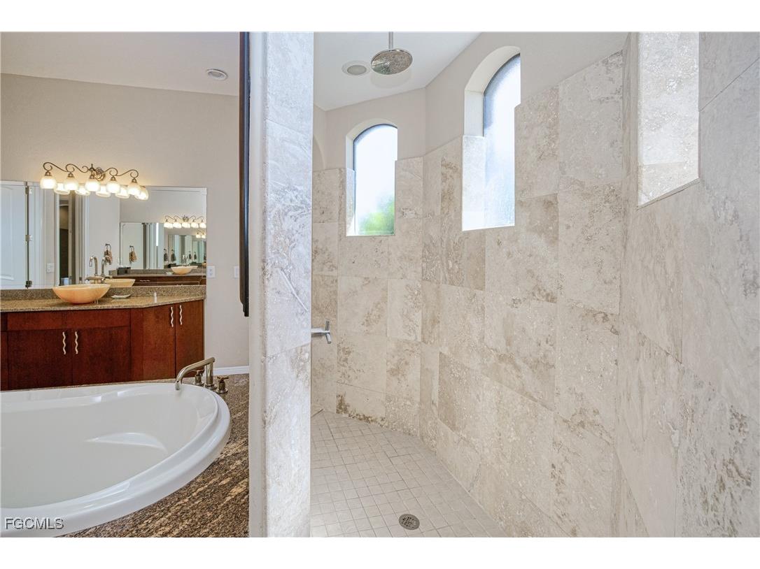 4313 NW 21st Street Cape Coral FL 33993 2025017191 image27