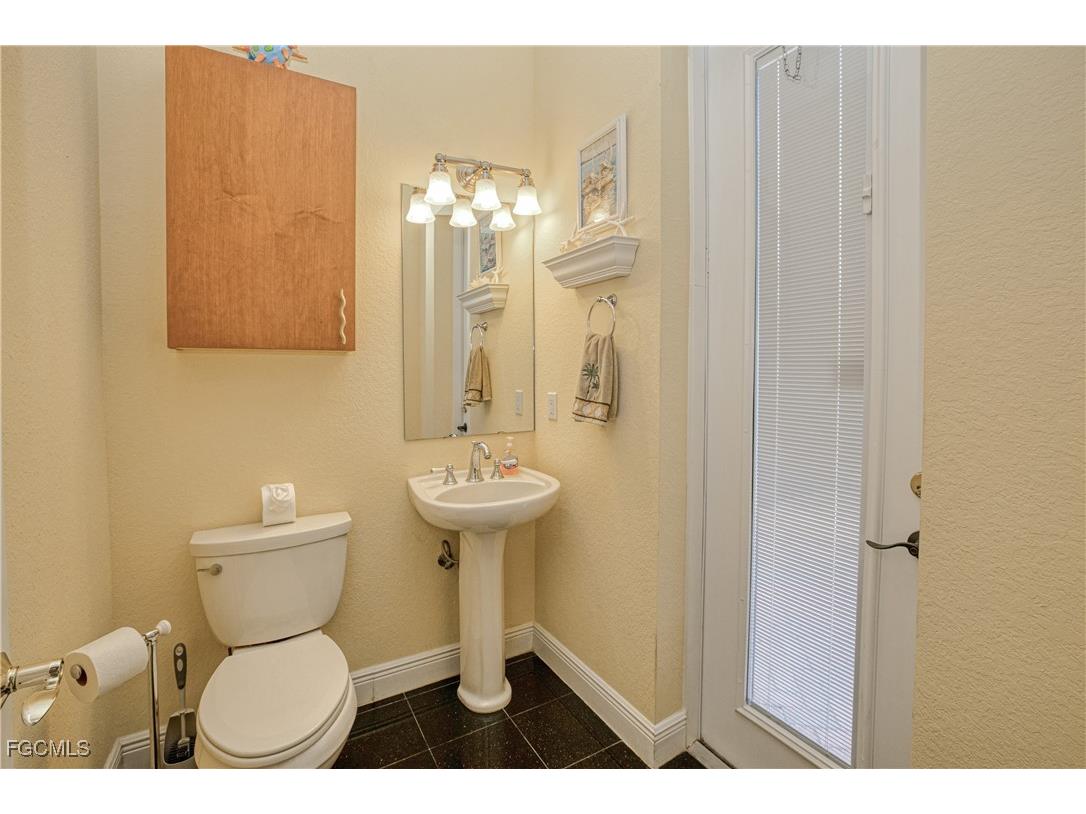 4313 NW 21st Street Cape Coral FL 33993 2025017191 image40