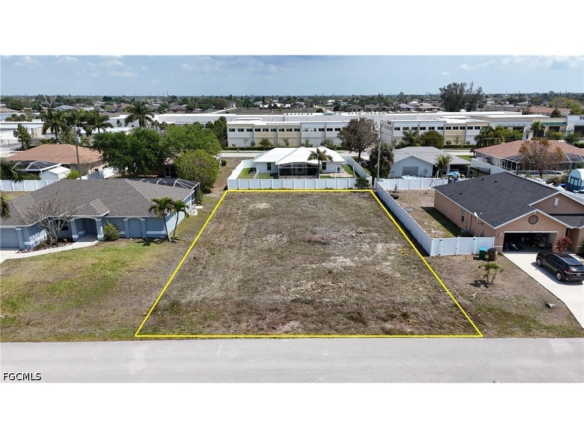 4313 SW 9th Place Cape Coral FL 33914 2026014487 image1