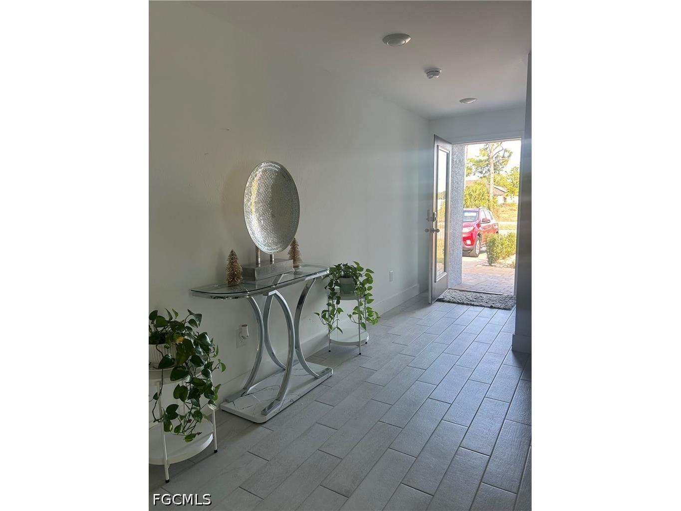 4314 Garden Boulevard Cape Coral FL 33909 2026018758 image3