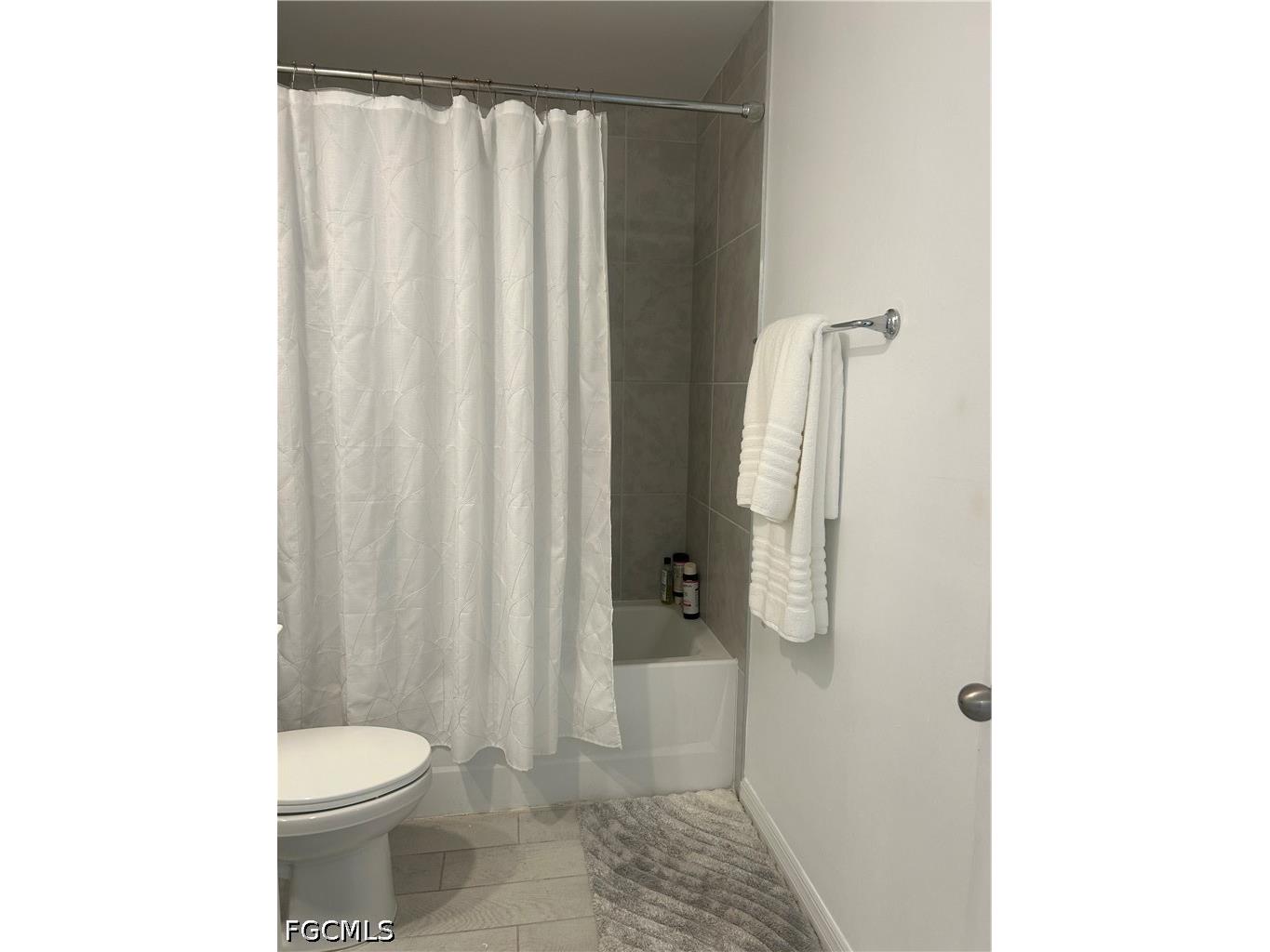 4314 Garden Boulevard Cape Coral FL 33909 2026018758 image8