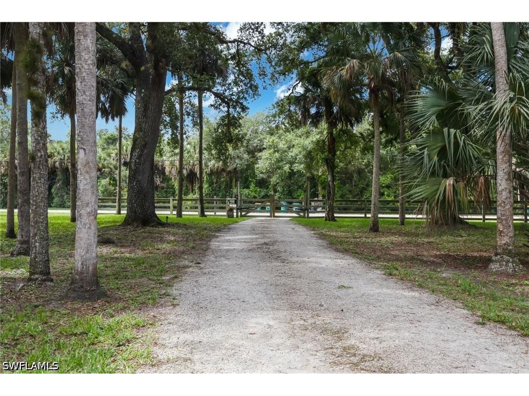 4315 13th Avenue SW Naples FL 34116 226021878 image35