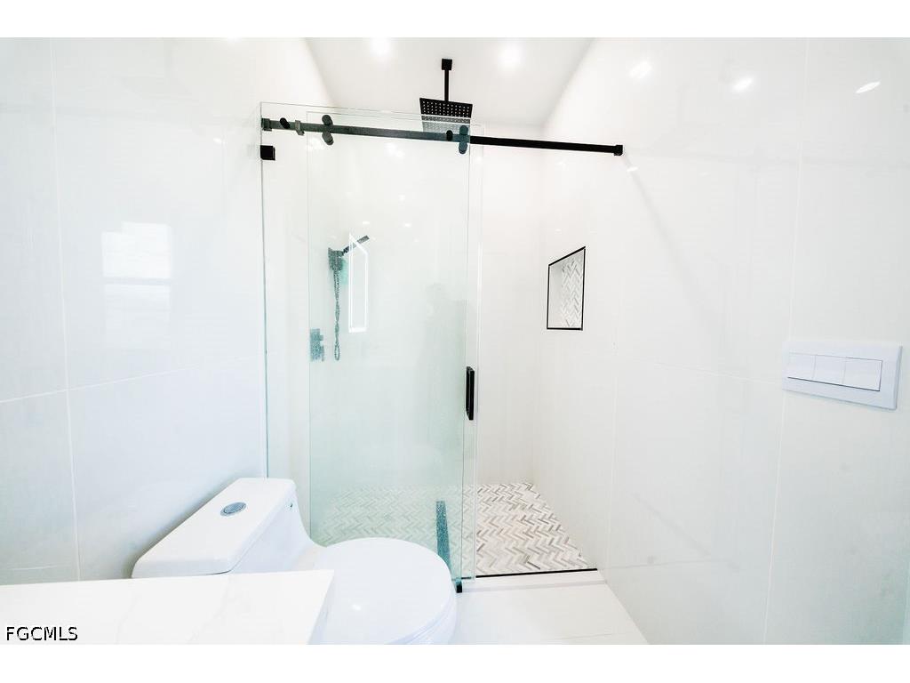 4315 6th Street SW Lehigh Acres FL 33976 2026024680 image11