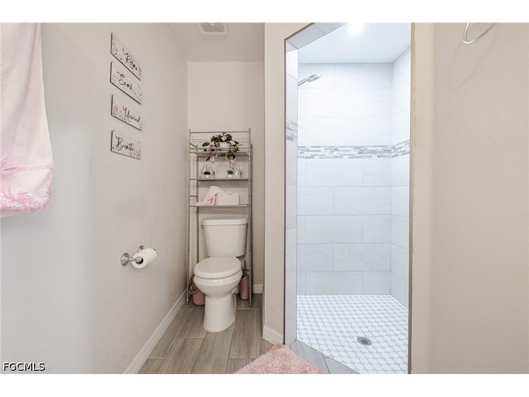 4315 7th Street W Lehigh Acres FL 33971 2026020437 image12