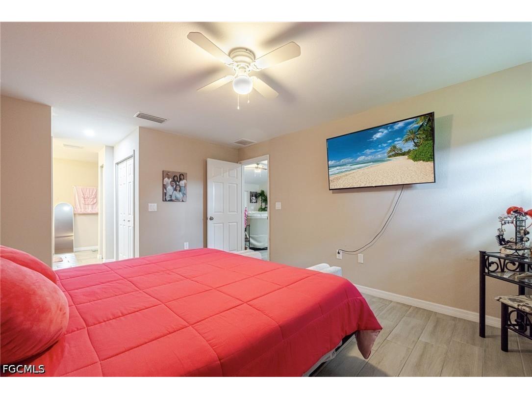 4315 7th Street W Lehigh Acres FL 33971 2026020437 image9