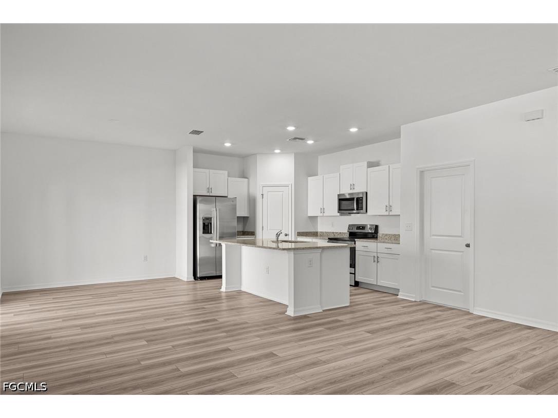 43153 Wild Indigo Road #BUTTONWOOD Babcock Ranch FL 33982 2026016162 image2