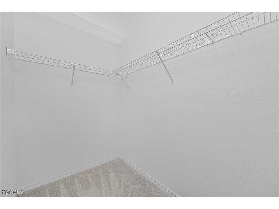 4316 Lemongrass Drive Fort Myers FL 33916 2025015527 image13