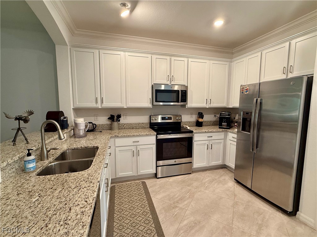 4316 Lemongrass Drive Fort Myers FL 33916 2025015527 image4