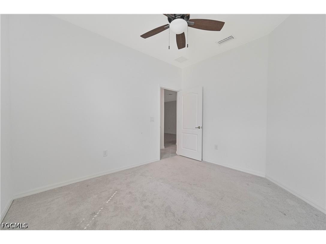 4316 Lemongrass Drive Fort Myers FL 33916 2026018348 image23