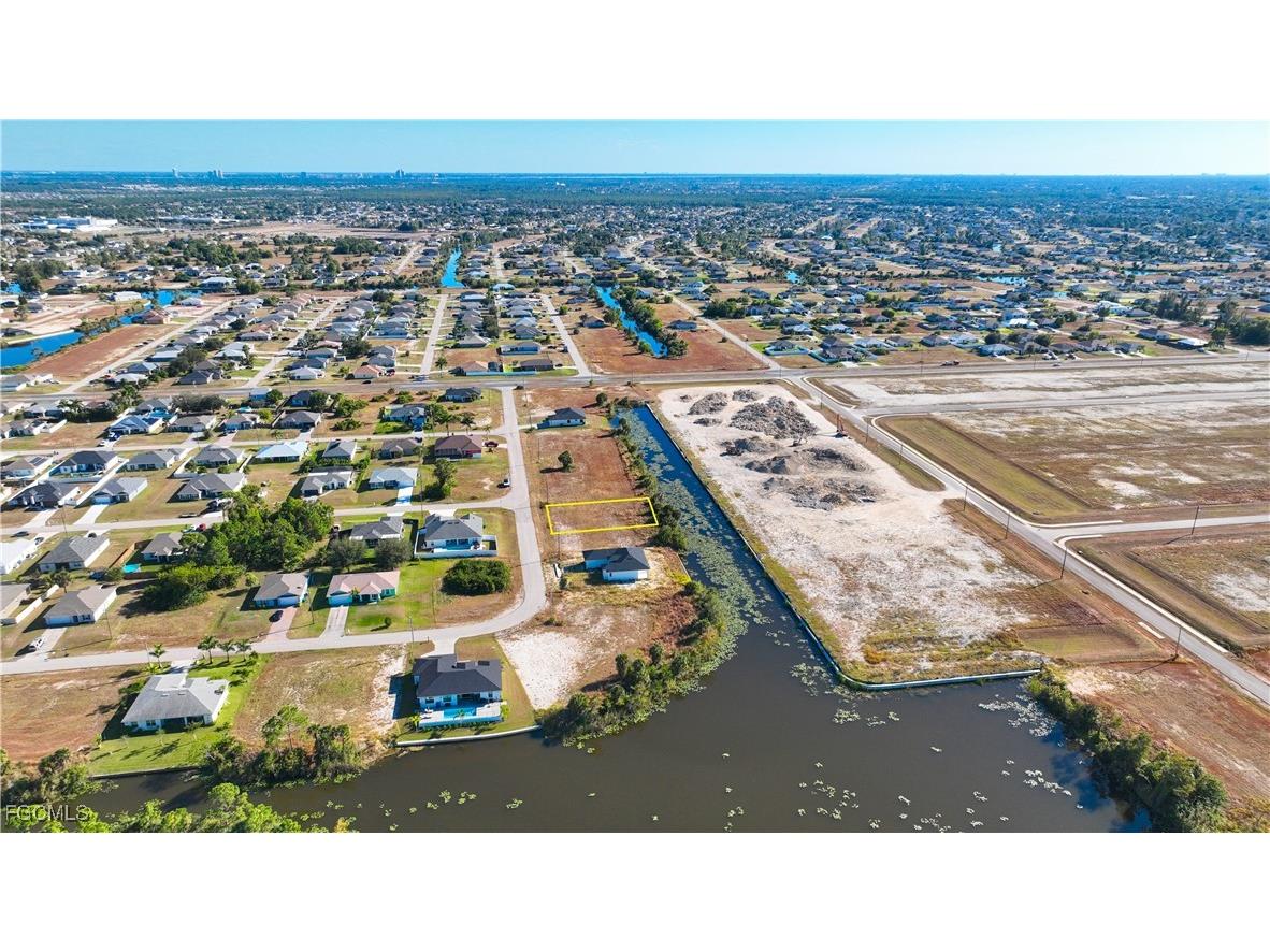 4316 NE 14th Avenue Cape Coral FL 33909 2025020913 image4