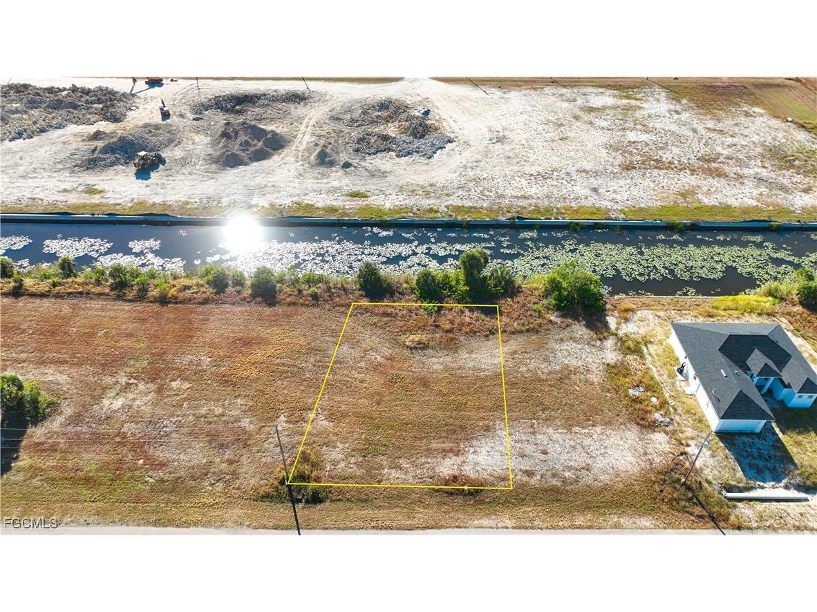 4316 NE 14th Avenue Cape Coral FL 33909 2026000873 image2