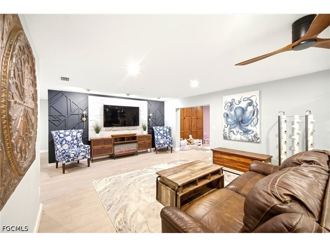 4317 SE 16th Place Cape Coral FL 33904 2026022985 image11