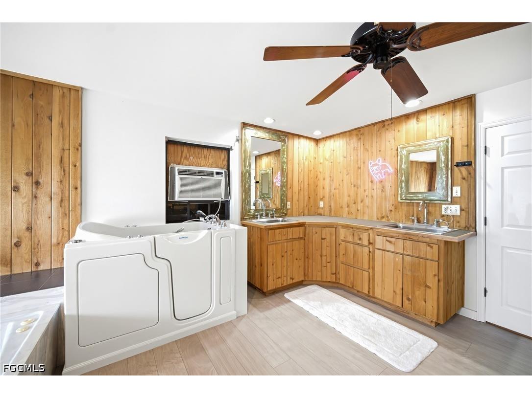 4317 SE 16th Place Cape Coral FL 33904 2026022985 image31
