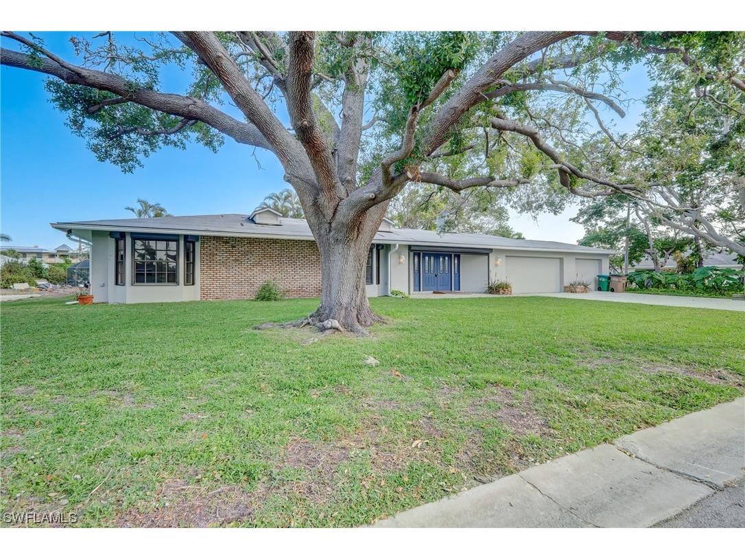 4317 SE 16th Place Cape Coral FL 33904 223012296 image1