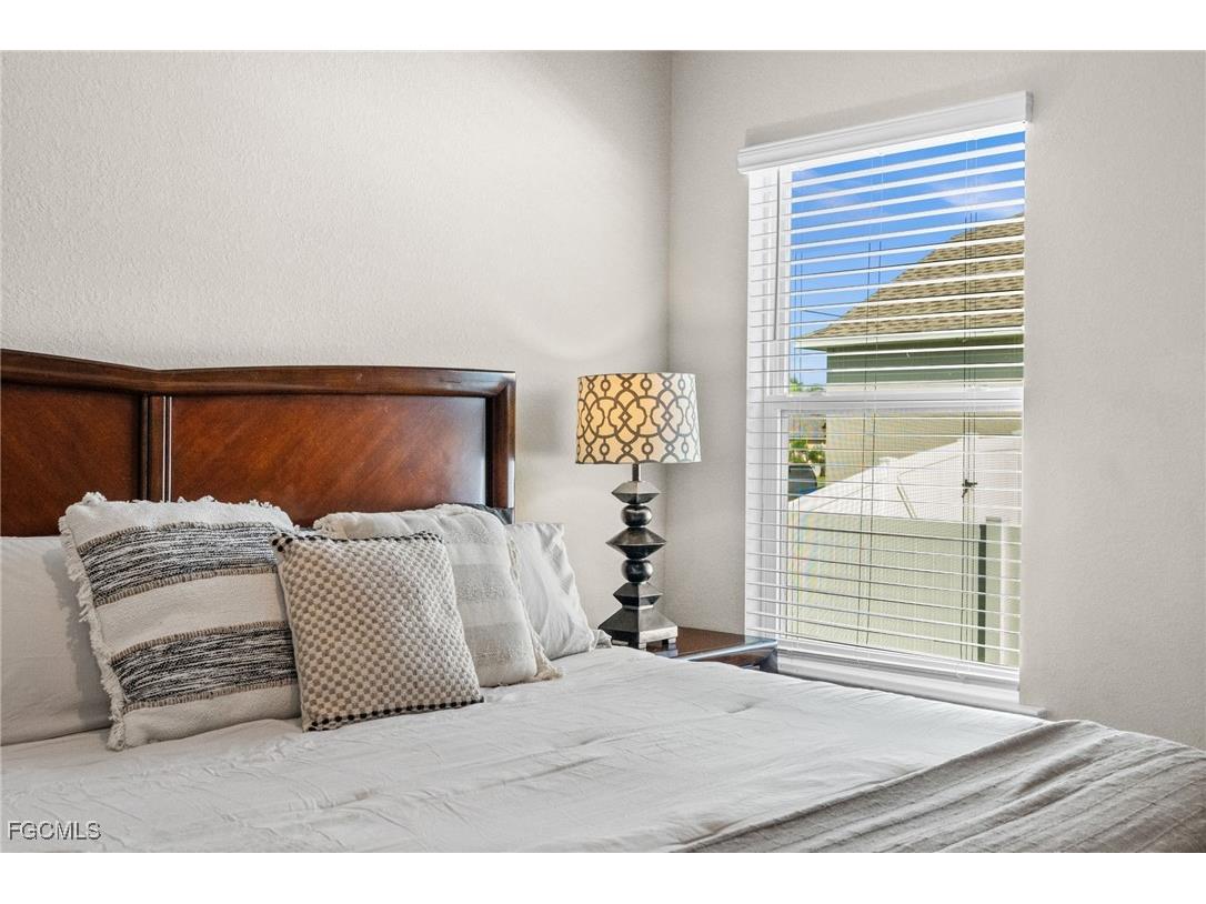 4317 SW 16th Place Cape Coral FL 33914 2025014532 image34