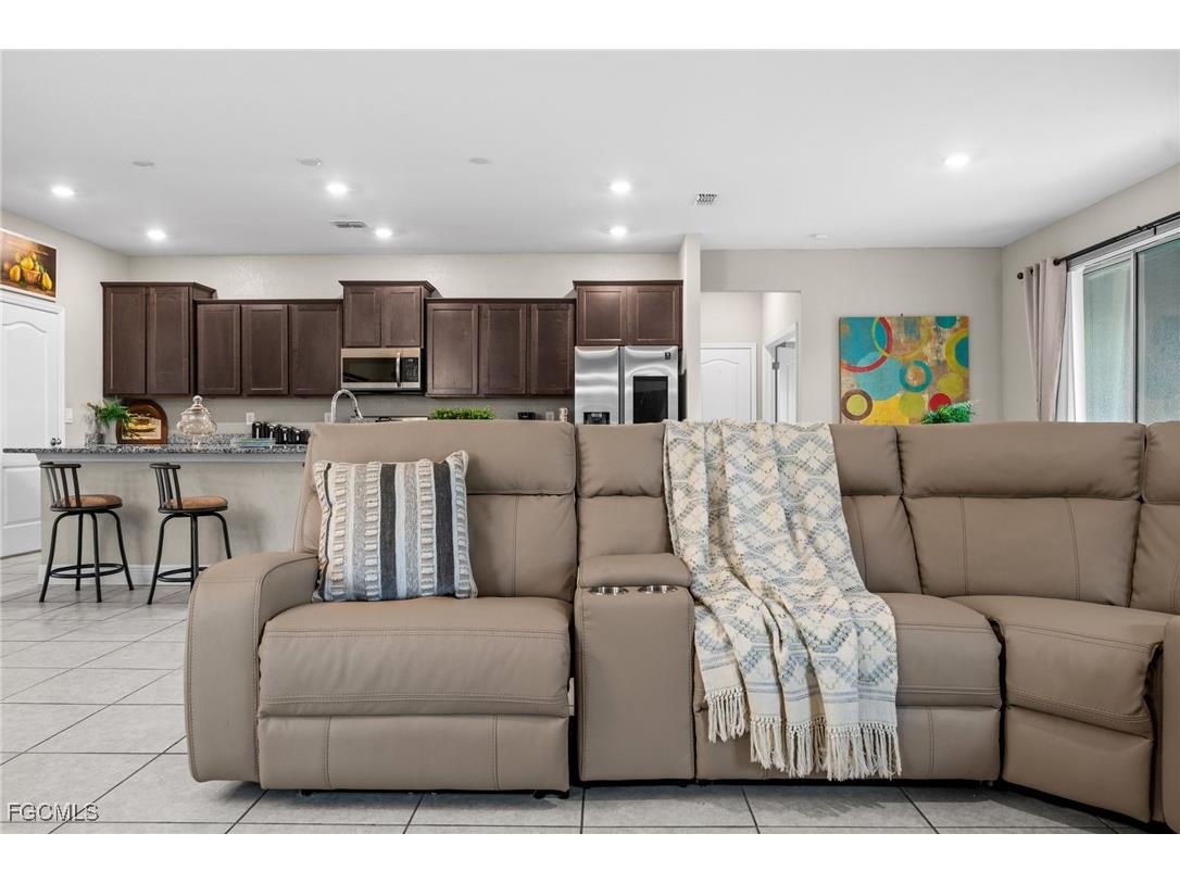 4317 SW 16th Place Cape Coral FL 33914 2025014532 image5