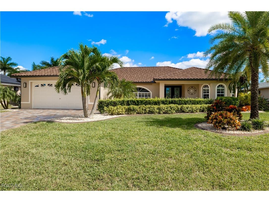 4317 SW 26th Avenue Cape Coral FL 33914 2025016376 image1